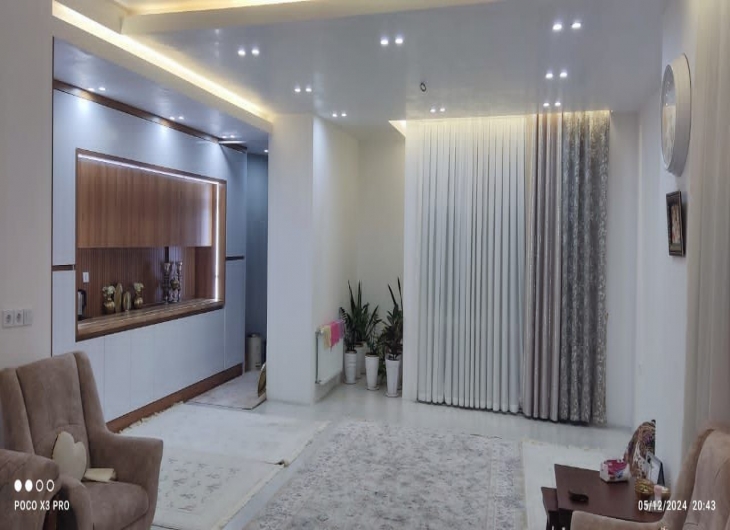 اپارتمان دانش جنوبی۱۳۷ متر