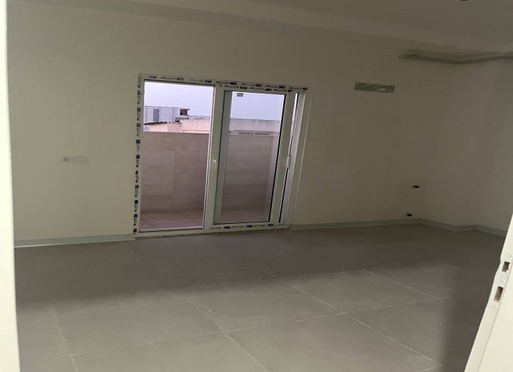 اپارتمان‌بلوار معلم۱۰۵ متر