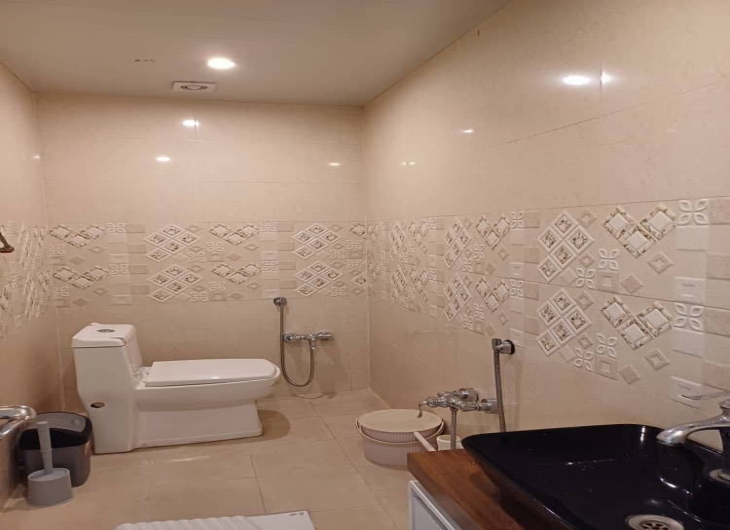 اپارتمان مدرس۱۳۰ متر