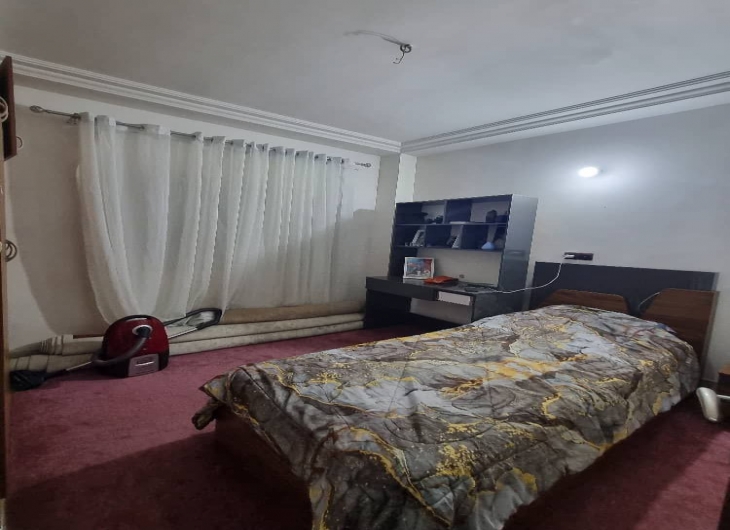 اپارتمان نامجو۹۰ متر
