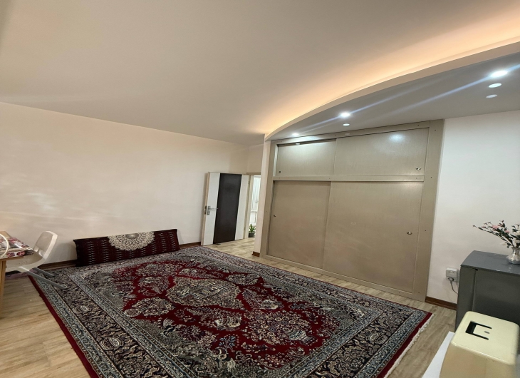 اپارتمان دانش جنوبی۱۰۰ متر