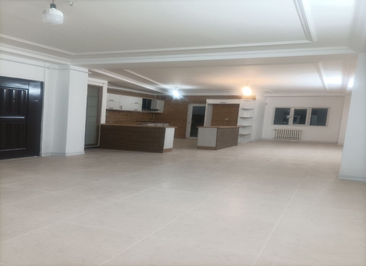 اپارتمان دانش جنوبی۱۱۸ متر