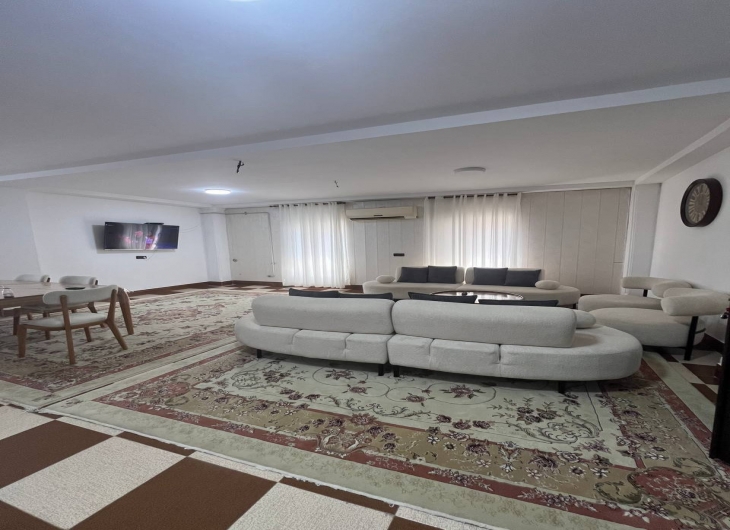 اپارتمان دانش جنوبی۹۵ متر