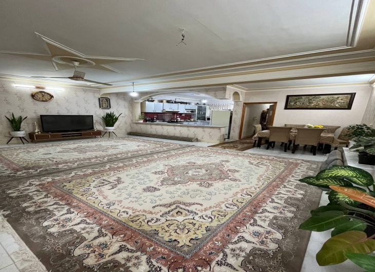 ویلایی قرنی۱۸۰ متر