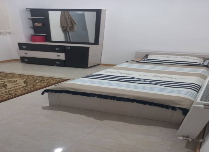اپارتمان ملک الشعرا۱۴۶