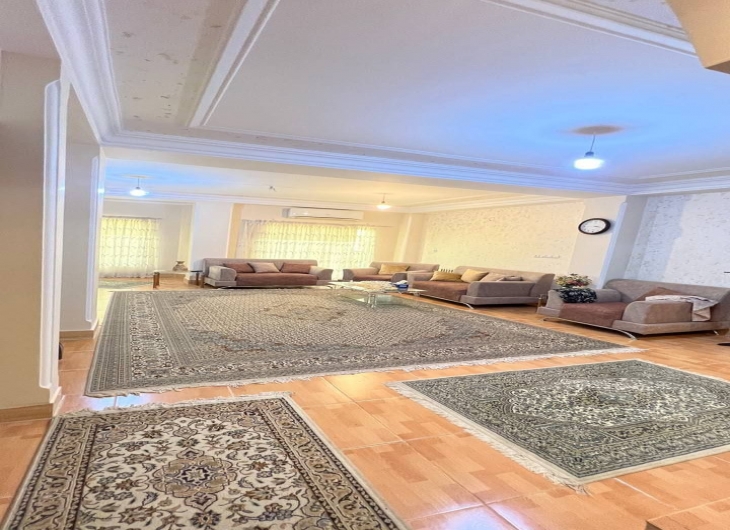 اپارتمان خیامجنوبی۱۰۵ متر