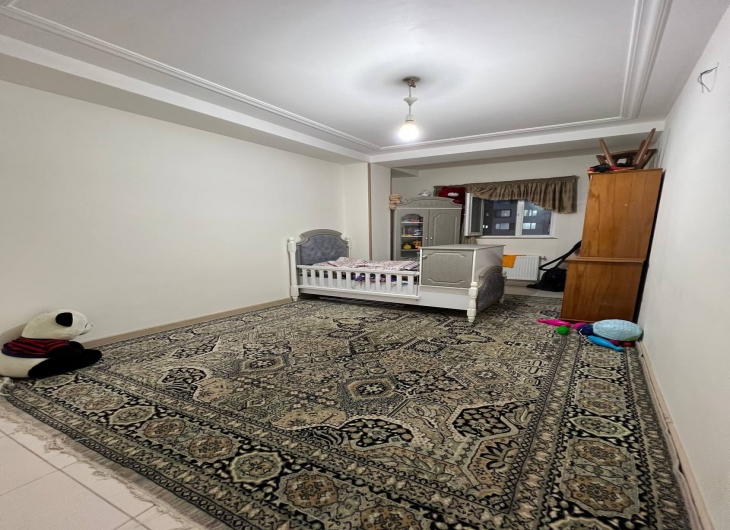 اپارتمان راهنمایی۹۰ متر. 