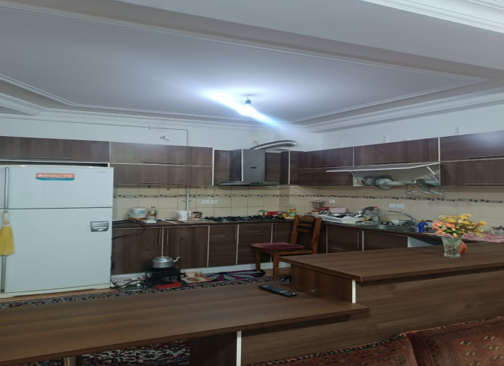 اپارتمان بلواردانشجو۹۰ متر