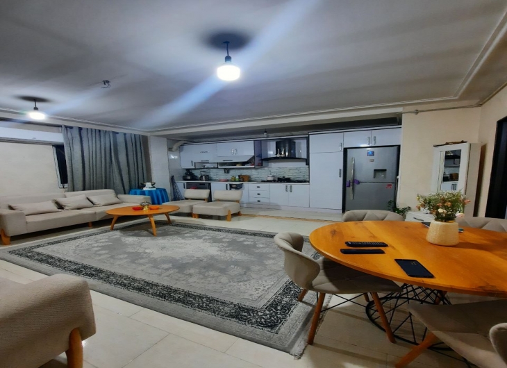 اپارتمانشکوفه۵۰ متر