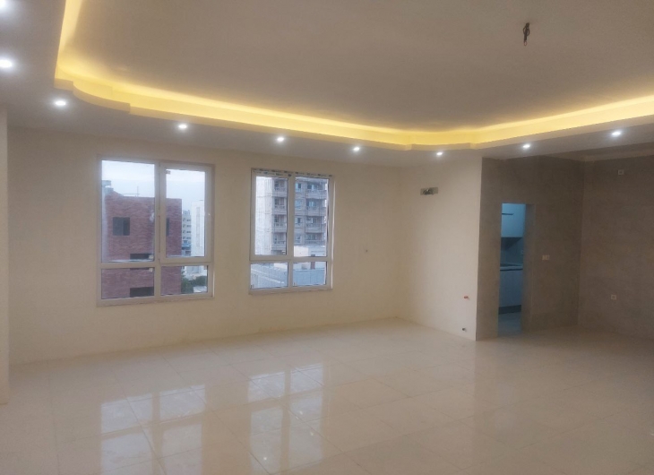 اپارتمان ازادگان۱۲۵ متر