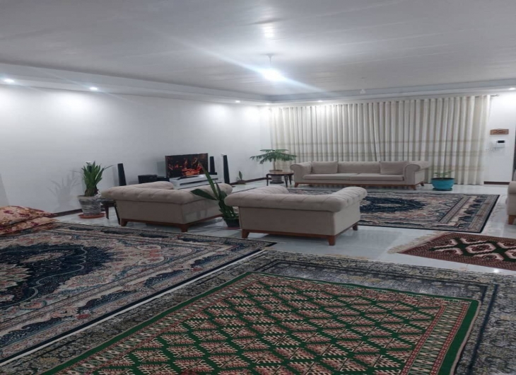 ویلایی شقایق۱۶۵ متر