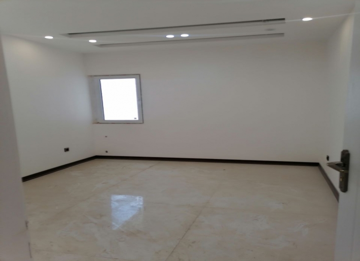 اپارتمان بلواردانشجو۱۰۵ متر