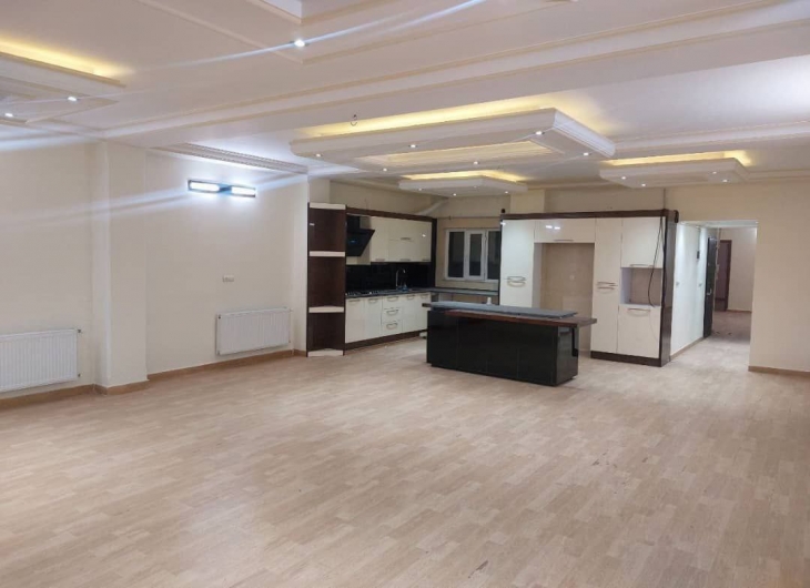 اپارتمان ازادی۱۶۵ متر