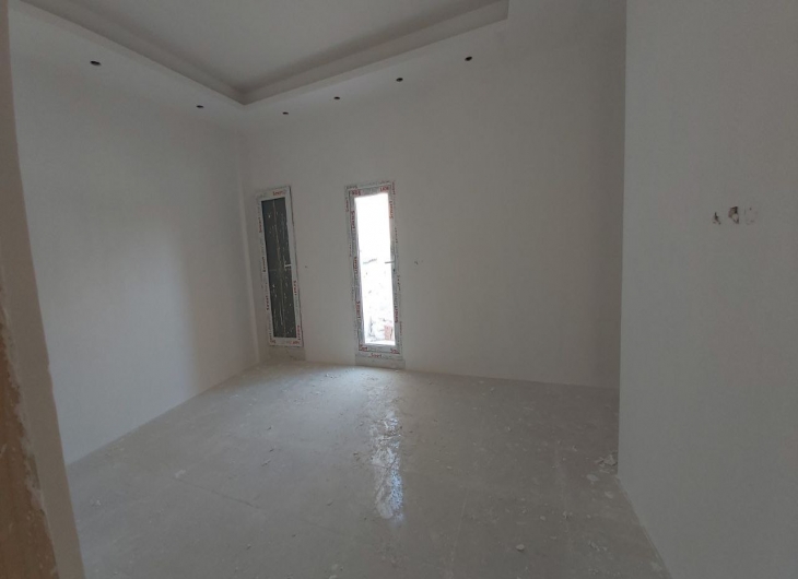ویلایی اذربایجان شرقی ۱۰۰ متر