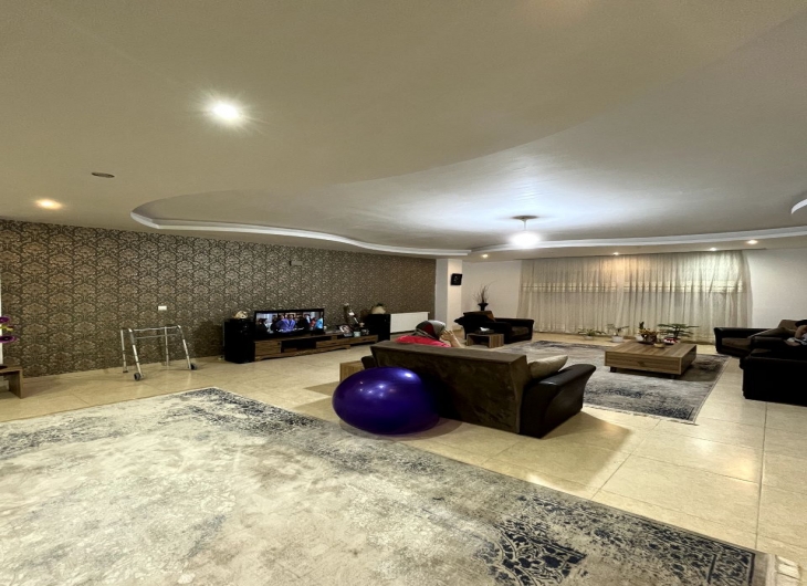 اپارتمان سرابی۱۵۰ متر