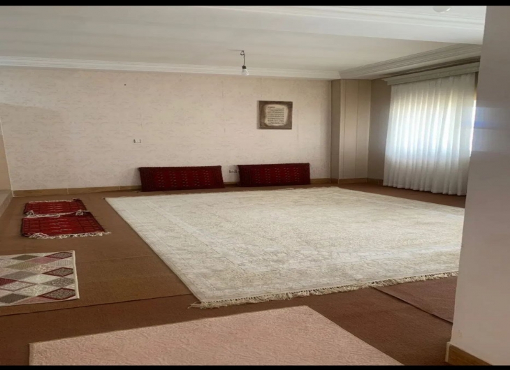 اپارتمان کوی اندیشه ۹۰  متر