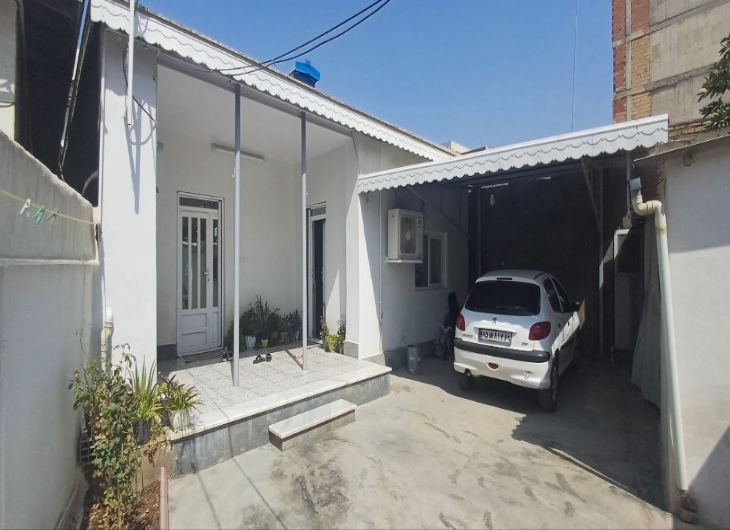 ویلایی بعثت۱۸۰ متر