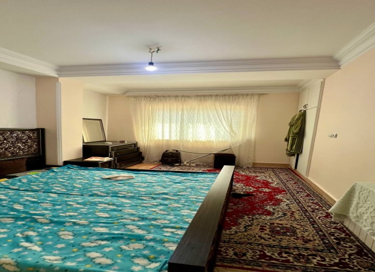اپارتمان خیام جنوبی۱۰۵ متر