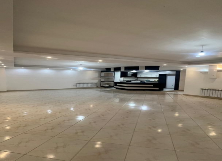 اپارتمان طالقانی شرقی۱۲۰ متر