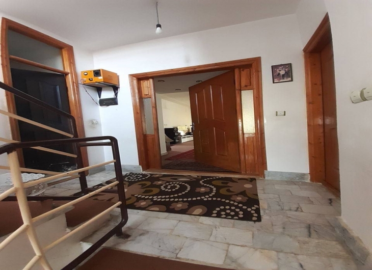 ویلایی سعدی شمالی۱۴۵ متر