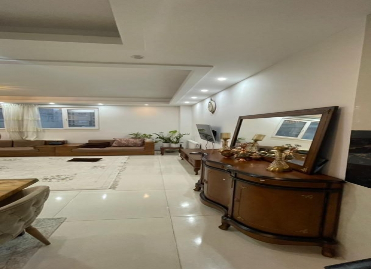 اپارتمان ازادگان۱۱۵ متر
