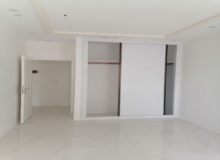 اپارتمان ازادگان۱۱۰ متر