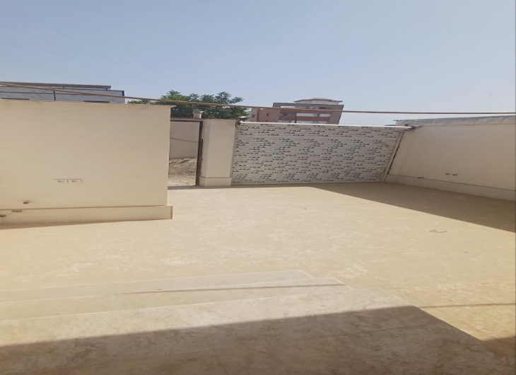 ویلایی خالد نبی۱۰۰ متر