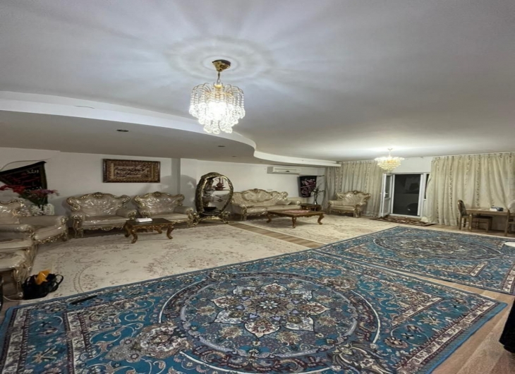 اپارتمان بلواردانشجو۱۳۵ متر