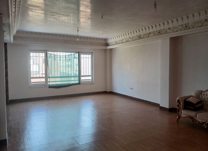 اپارتمان کوی اندیشه۲۵۰ متر