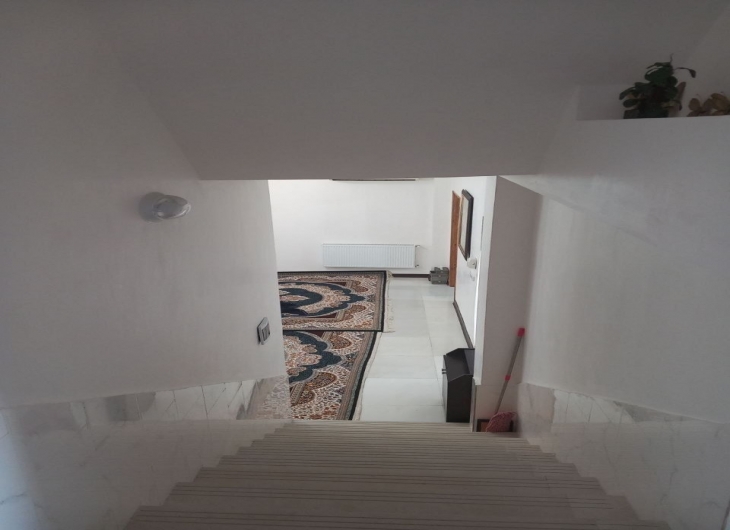 ویلایی اذربایجان۱۱۲ متر
