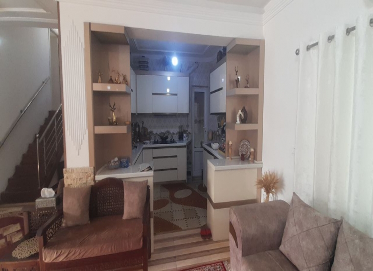 ویلایی کوی اندیشه ۱۸۰ متر