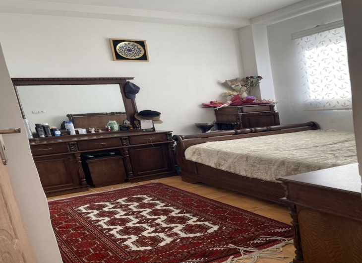 آپارتمان بخاراییان ۷۰ متر