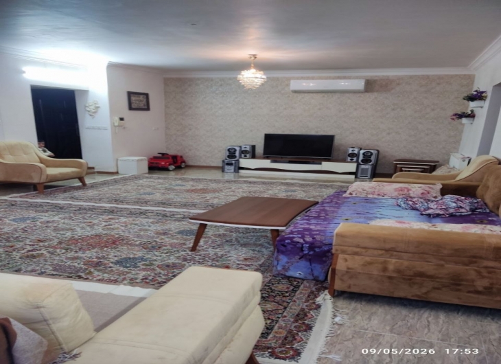 آپارتمان صدرا۱۰۵ متر