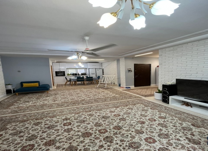 آپارتمان کمینه ۱۰۰ متر 