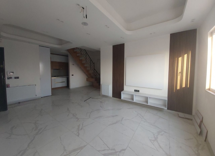 آپارتمان آذربایجان ۱۵۰ متر 