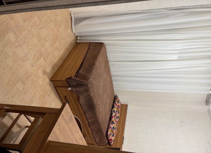 آپارتمان خیام جنوبی ۱۰۰ متر 